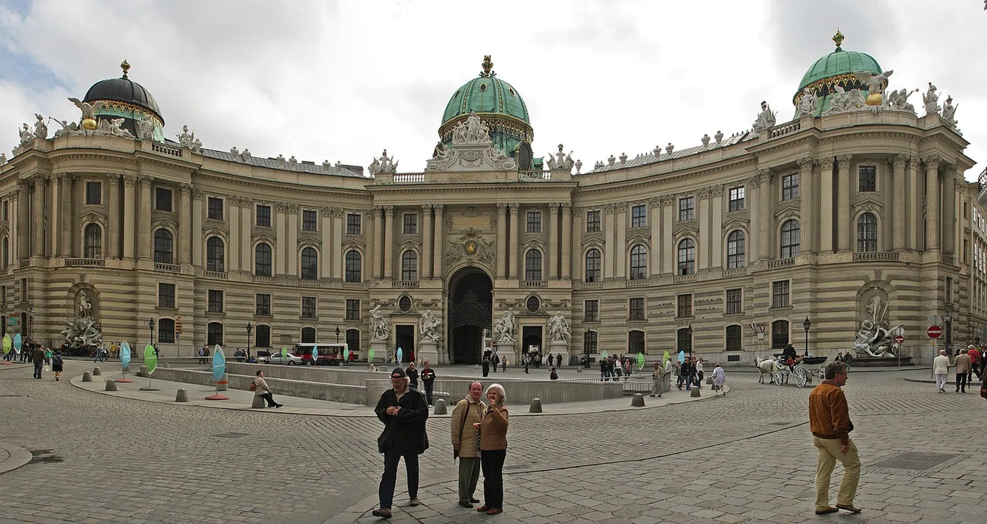 Vienna Ringstrasse palace facade, wide shot